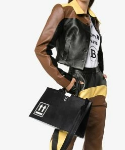 Off-White medium box tote