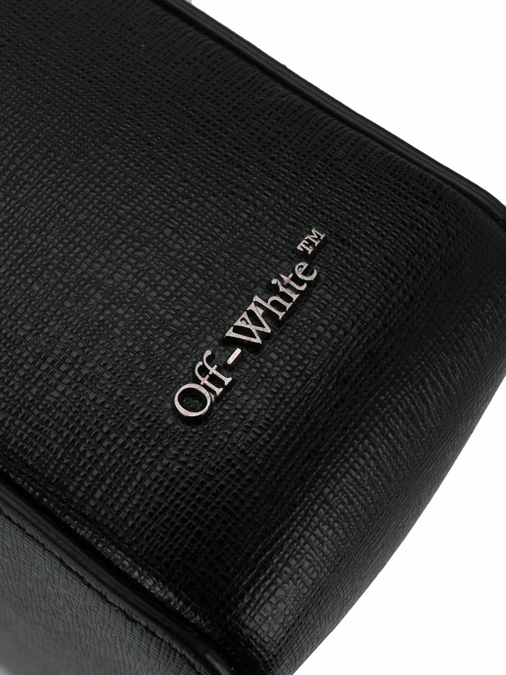 Budget ๐ Off-White Small diagonal stripes camera bag ๐ฏ 6 Off-White small diagonal stripes camera bag