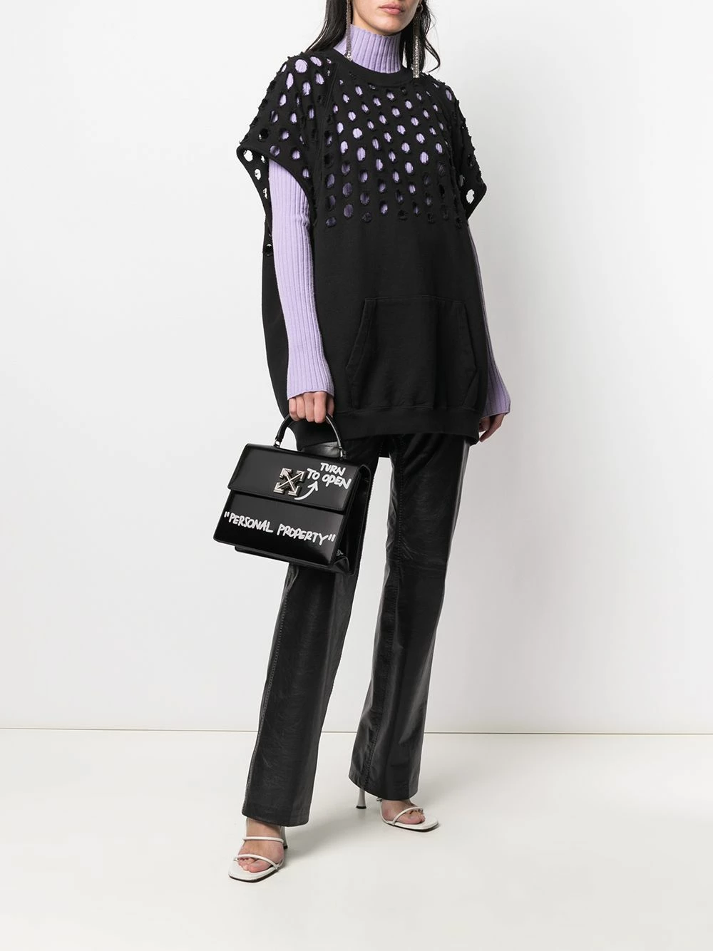 Brand new โญ Off-White Quote Jitney 2.8 tote bag ๐ฅฐ 4 Off-White quote Jitney 2.8 tote bag