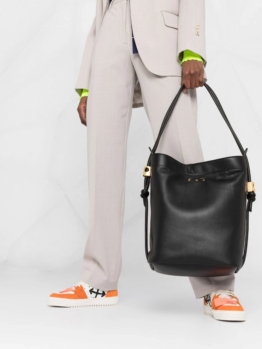 Flash Sale ๐ฅ Off-White Slider 27.5 bucket bag ๐ 5 Off-White Slider 27.5 bucket bag