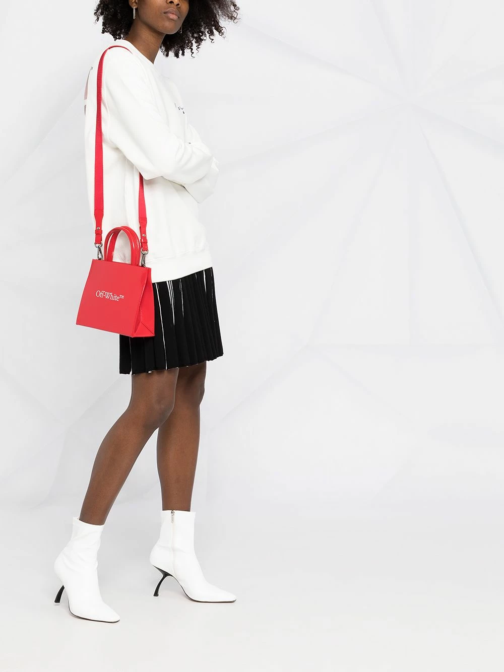 Buy ๐ฅฐ Off-White Sculpture print two-way bag ๐ฅ 4 Off-White Sculpture print two-way bag