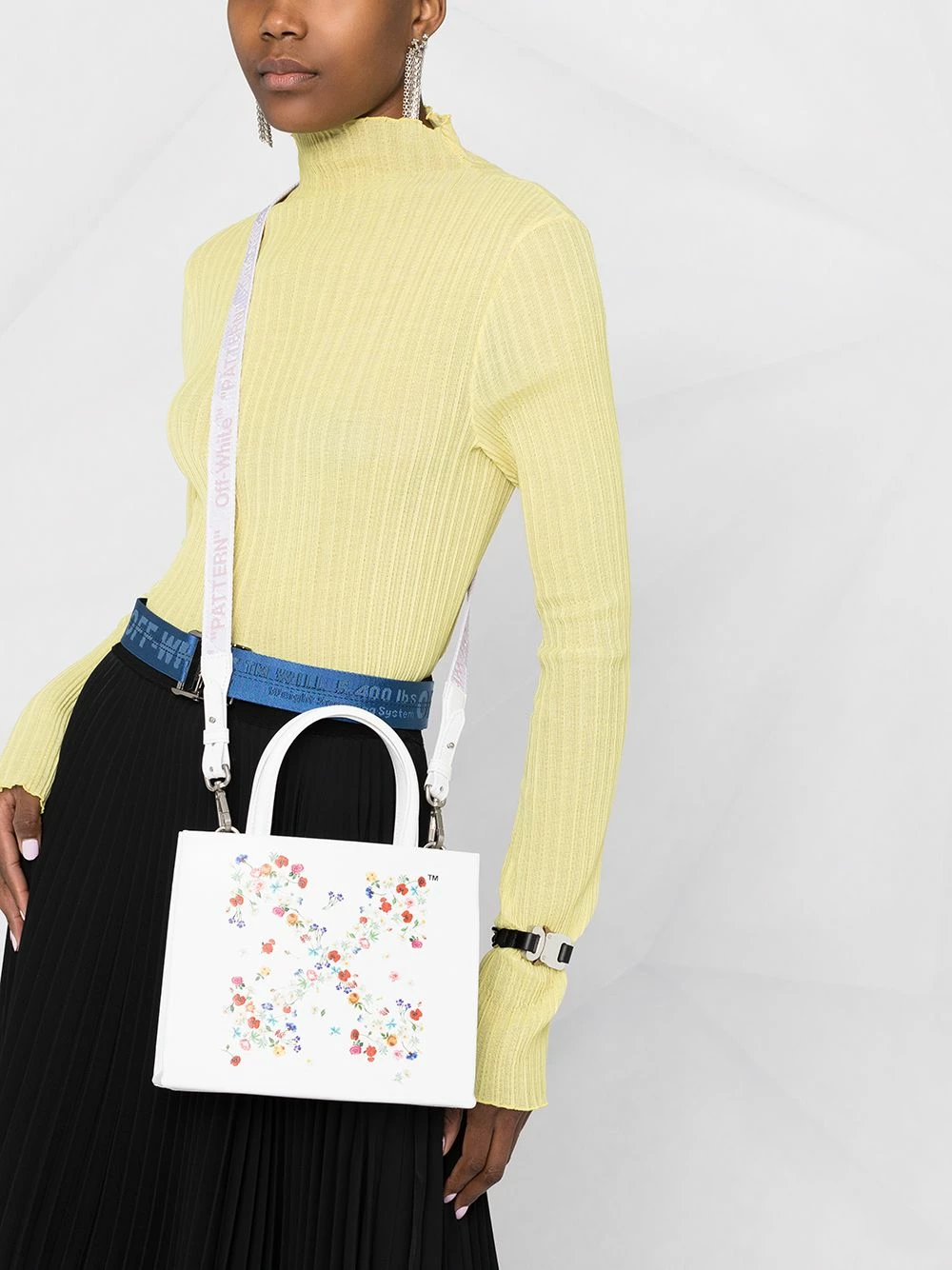 Outlet ๐ Off-White Floral Arrows motif box bag ๐ 5 Off-White floral Arrows motif box bag