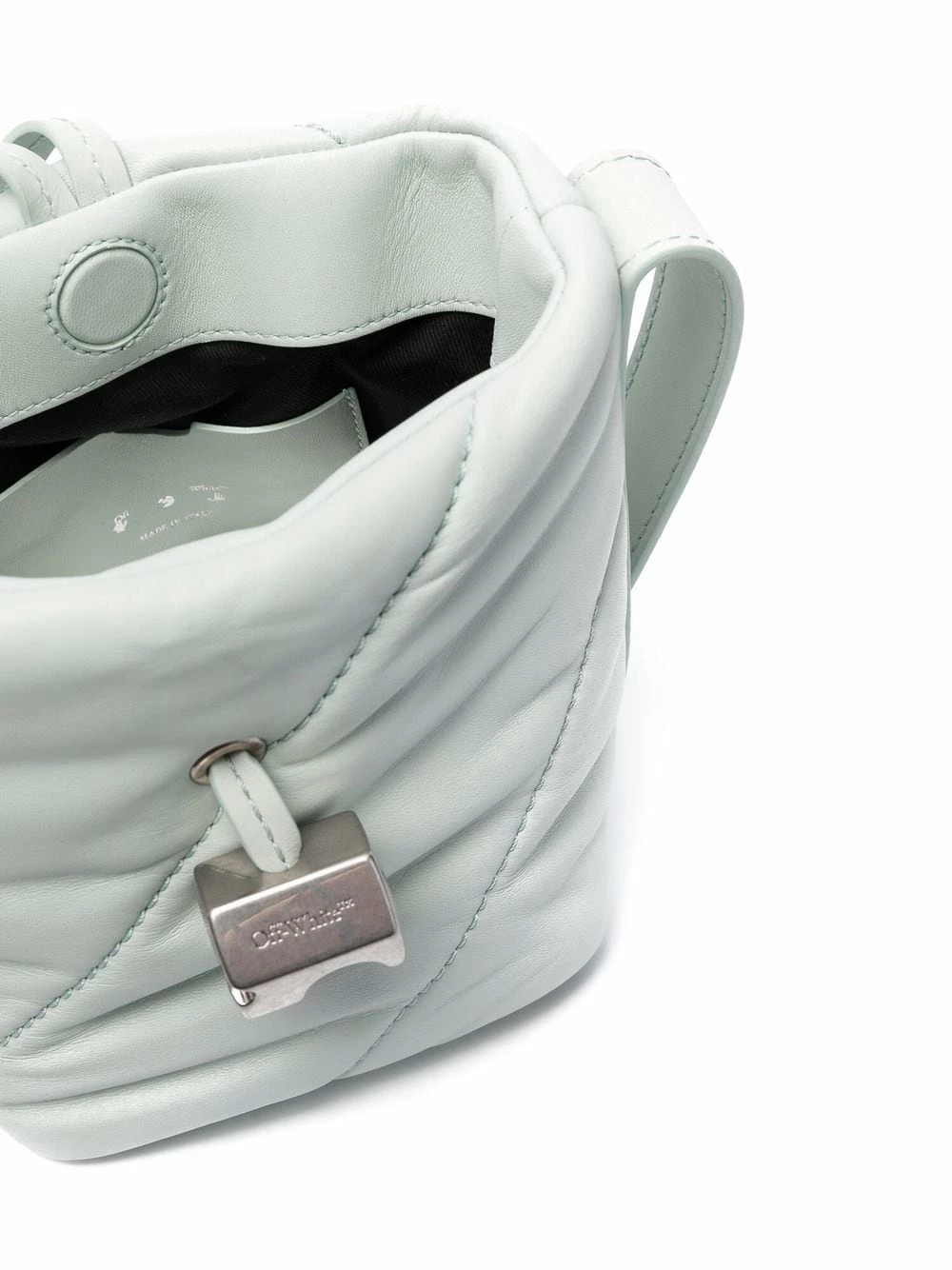 Brand new ๐ฏ Off-White Nailed quilted bucket bag ๐ 7 Off-White Nailed quilted bucket bag